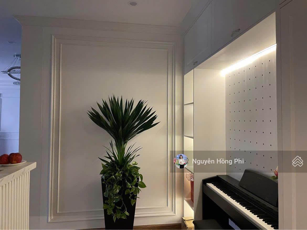 Chính chủ bán CH 85m2 giá 7,2 tỷ bao thuế phí Le Grand Jarin Sài Đồng, hỗ trợ vay ngân hàng Chính chủ bán CH 85m2 giá 7,2 tỷ bao thuế phí Le Grand Jarin Sài Đồng, hỗ trợ vay ngân hàng