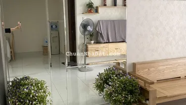 Bán gấp căn hộ có sổ hồng riêng, 49m2 có ban công và tặng nội thất, Căn hộ view đẹp, mát cả ngày