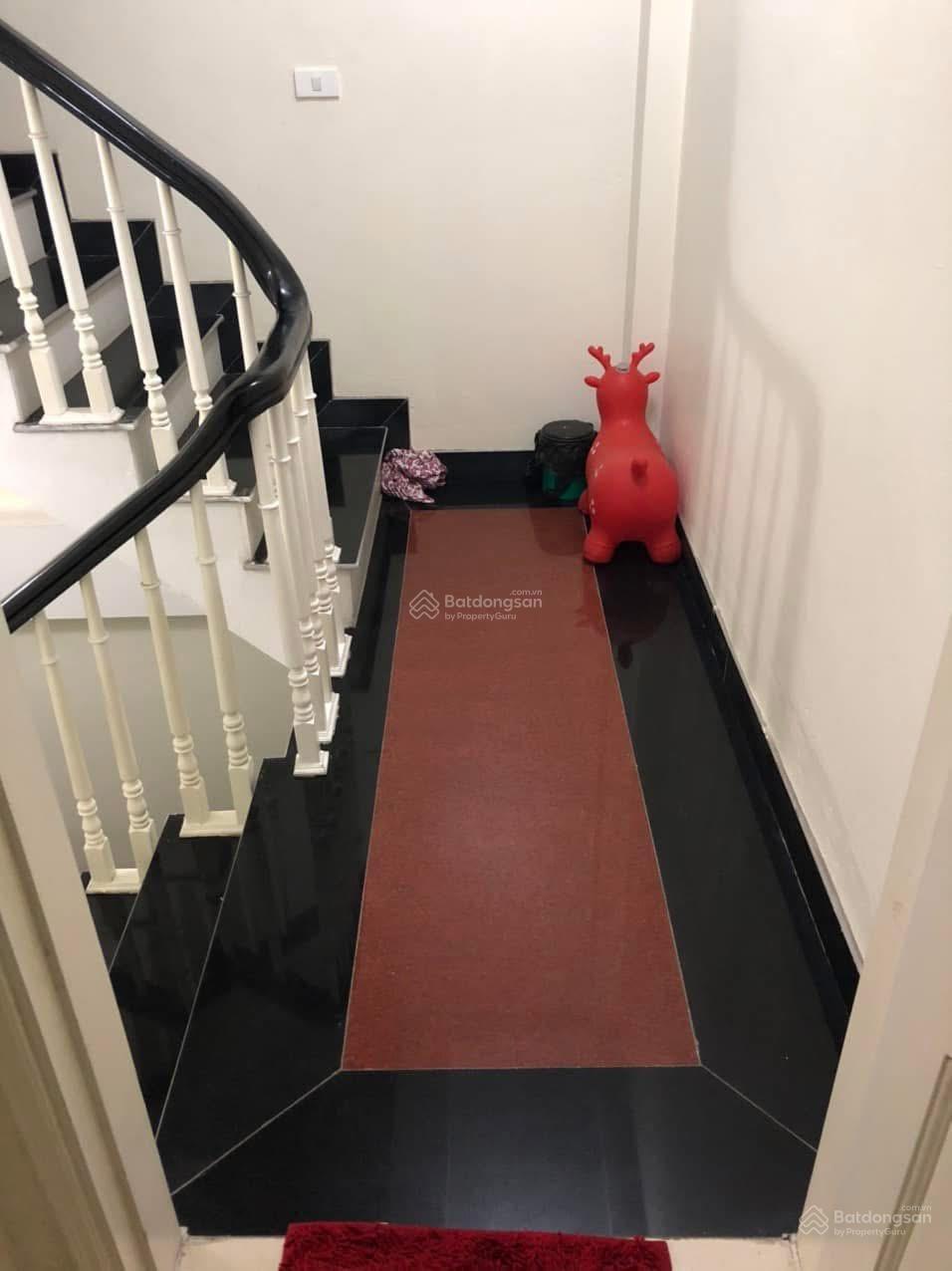 Bán nhà riêng tại Lê Quang Đạo, 9,5 tỷ, 35m2, 4PN, 4WC, đầy đủ tiện ích Bán nhà riêng tại Lê Quang Đạo, 9,5 tỷ, 35m2, 4PN, 4WC, đầy đủ tiện ích