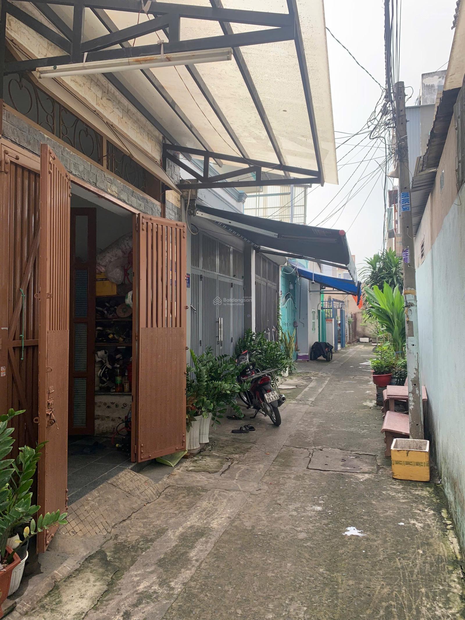 Cần bán nhà đầu hẻm, Đông Hưng Thuận 42, Trường Chinh, Q12, gần Metro S2, giá 5.3tỷ, Bao Hết