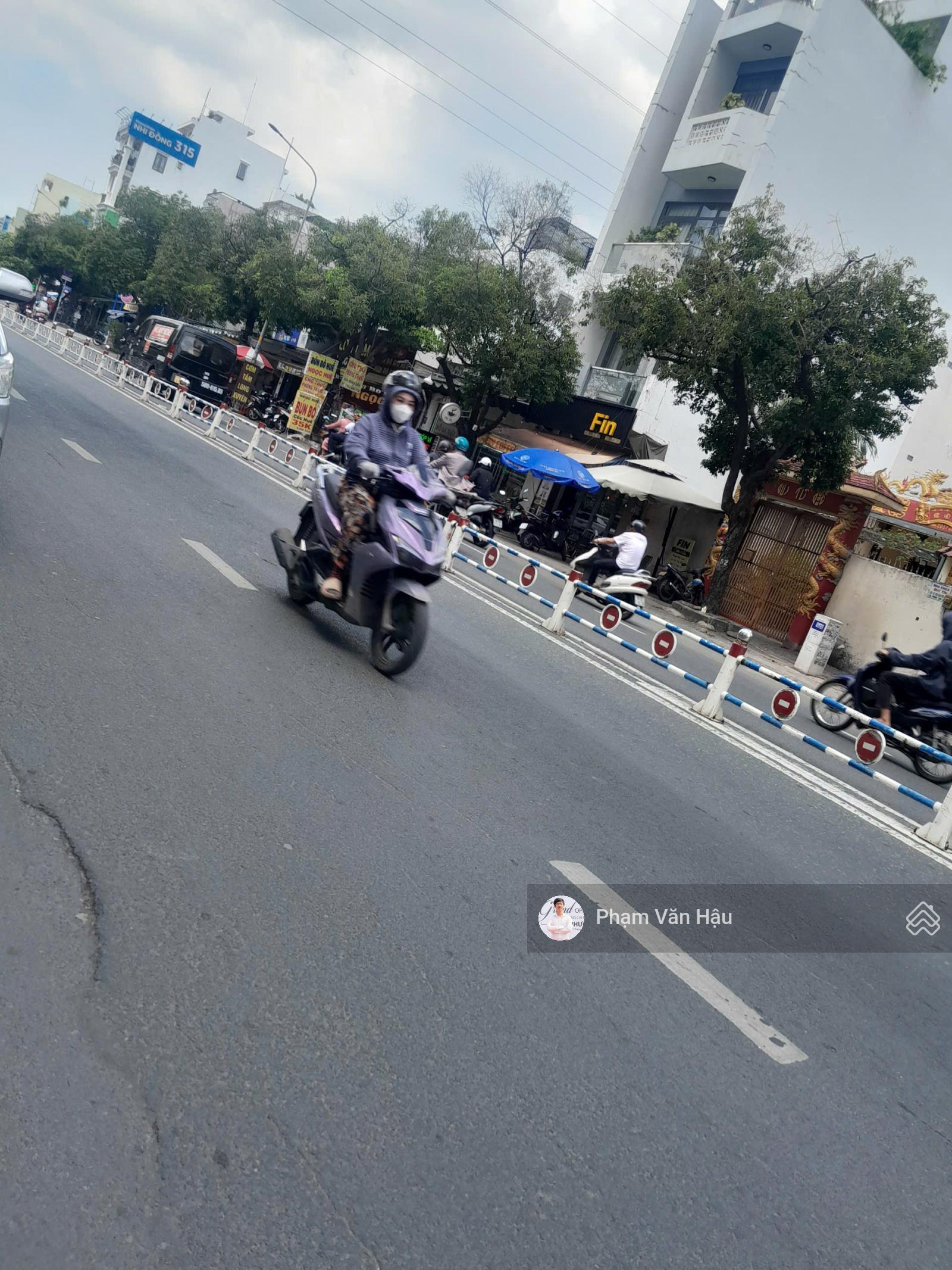 Khuôn khan hiếm góc 2MT 10x23m mặt tiền Nguyễn Sơn, trục chính thương mai đẹp nhất nhì Tân Phú