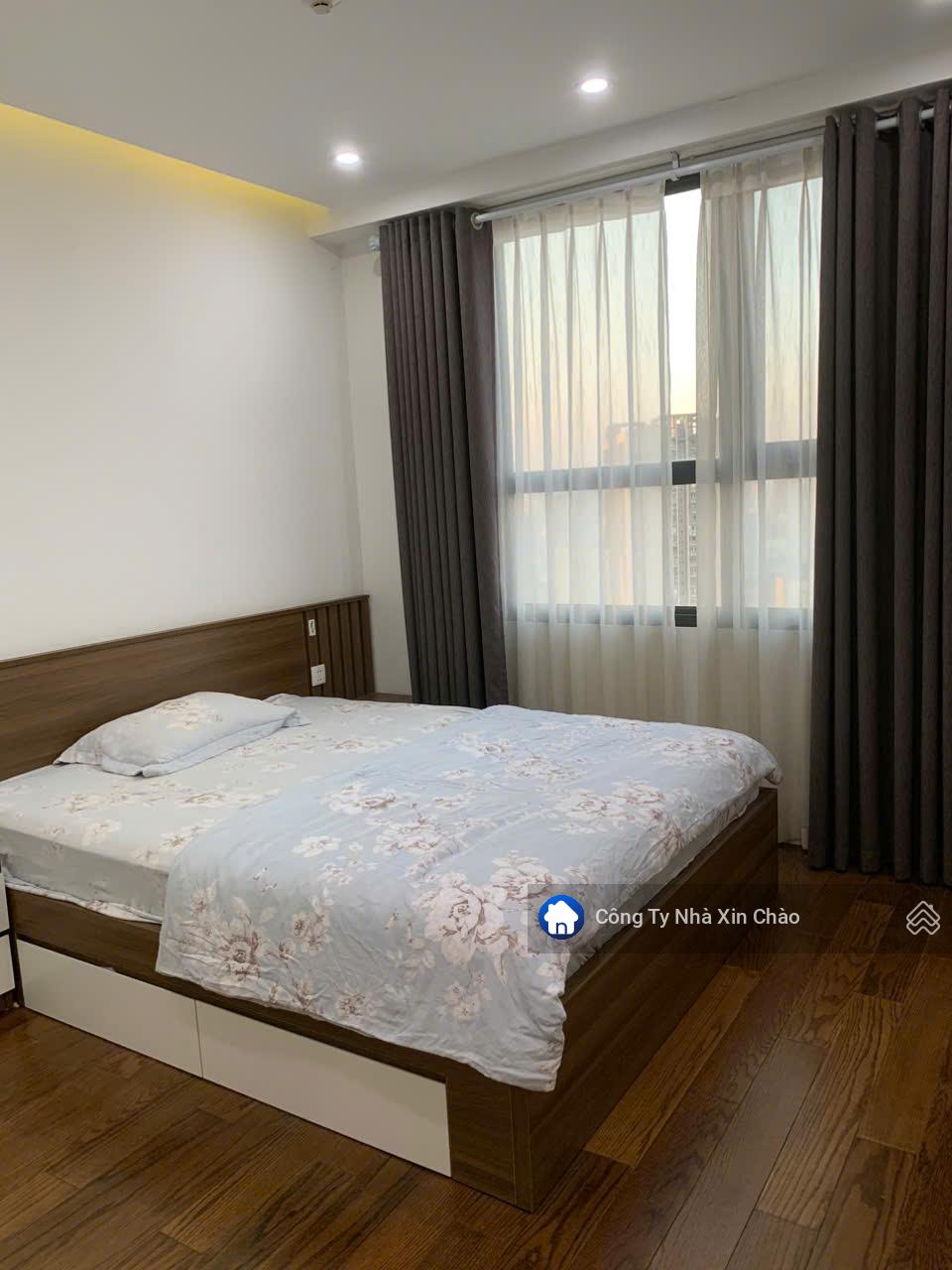 Nhà thuê thật. 3 ngủ rộng toà D'Capitale. Giá 30tr/tháng. Nội thất mới đẹp Nhà thuê thật. 3 ngủ rộng toà D'Capitale. Giá 30tr/tháng. Nội thất mới đẹp