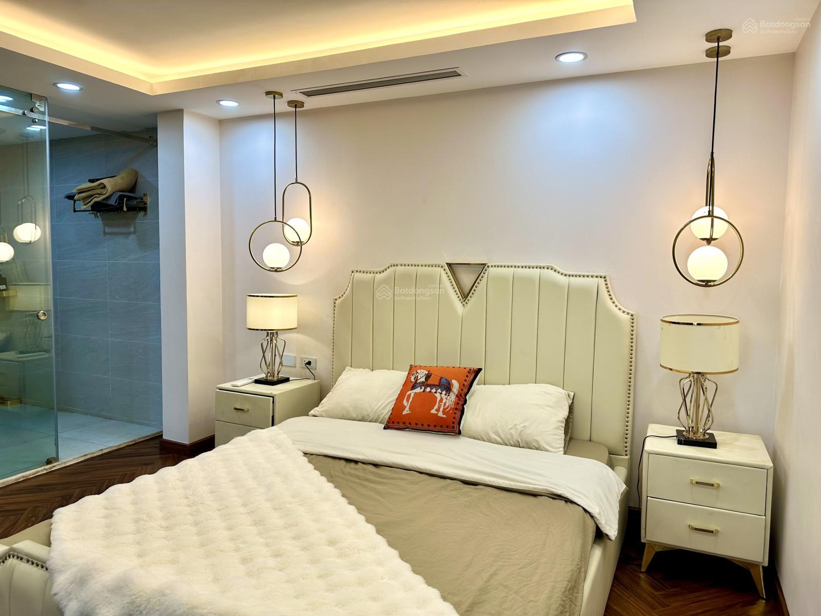 Chính chủ bán căn 3PN, DT 95m2 chung cư Udic Complex, giá 8 tỷ, LH 0932 392 ***