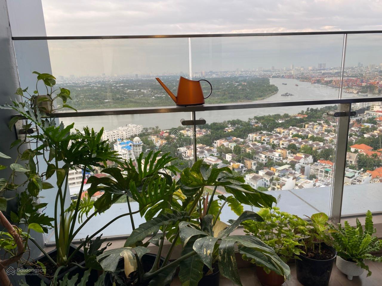 Bán căn 2PN Lumiere RiverSide tầng cao giá tốt nhất thị trường 10,2tỷ. Giá thật không ảo