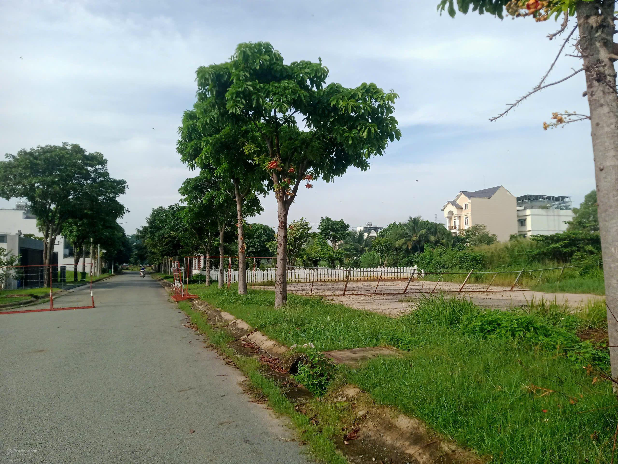 Cập nhật tổng hợp mới nhất những lô đất dự án Bắc Rạch Chiếc Q9 cần bán T7/2025. Sơn BDS Tín Nghĩa Cập nhật tổng hợp mới nhất những lô đất dự án Bắc Rạch Chiếc Q9 cần bán T7/2025. Sơn BDS Tín Nghĩa