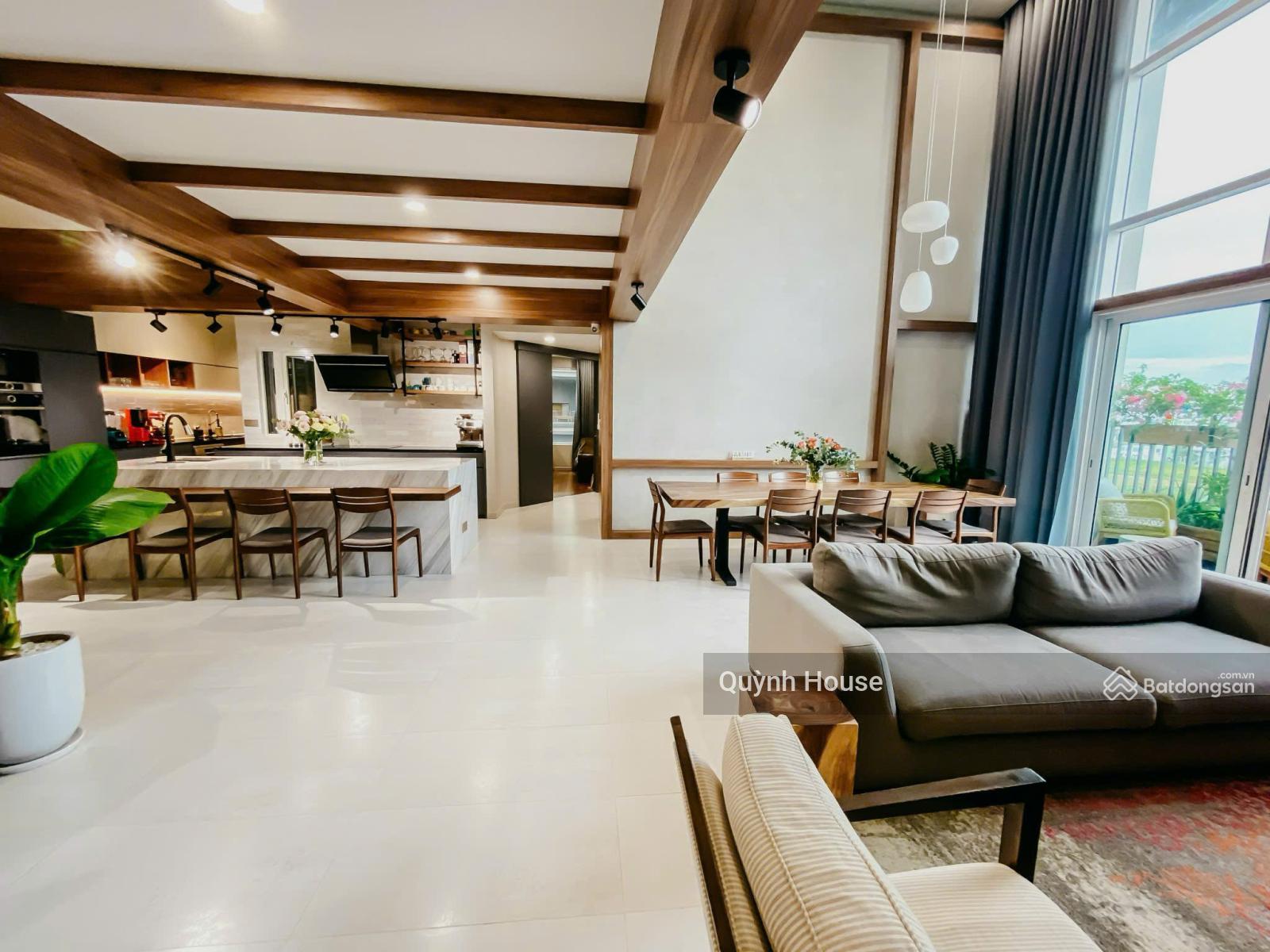 Duplex Sky Villa DT 353m2 - 5 phòng ngủ - Thiết kế sang trọng - Giá 28,7 tỷ