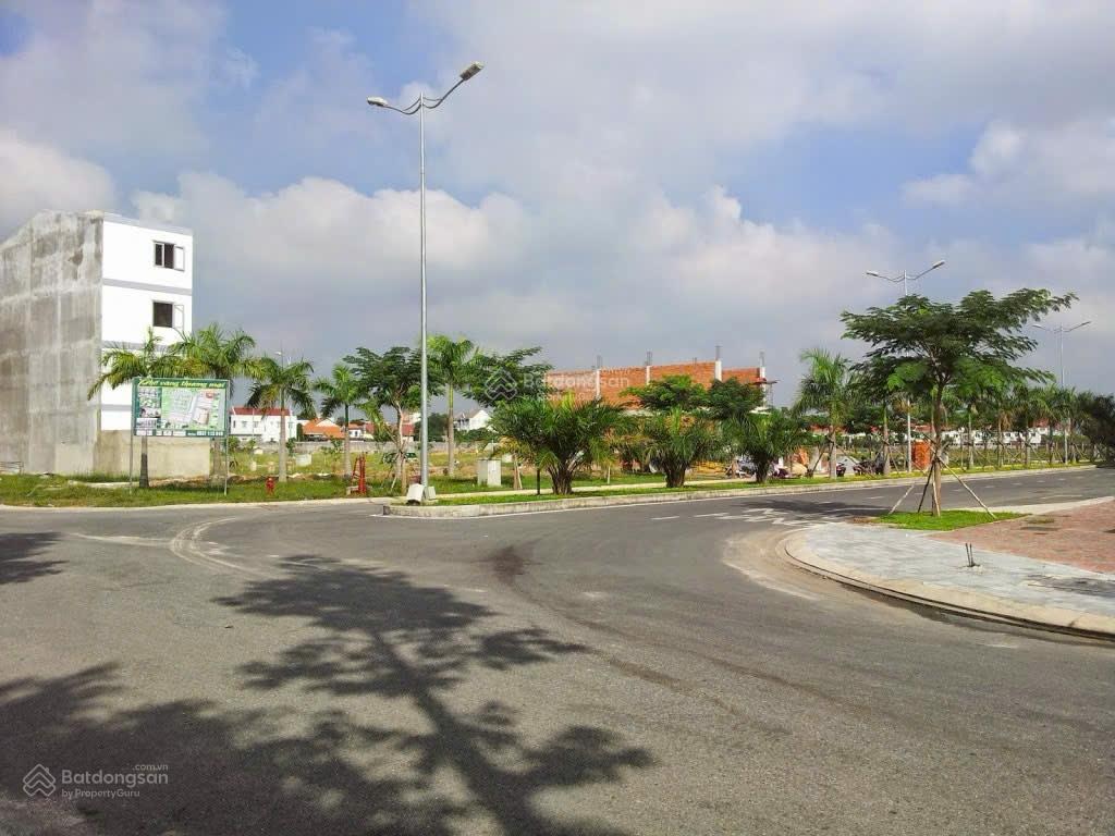 Sổ hồng sẵn, cần ra nhanh lô đất ngay Tân Hiệp, Tân Uyên, BD. Giá 1ty450 Diện tích 195m2 (6mx32,5m)