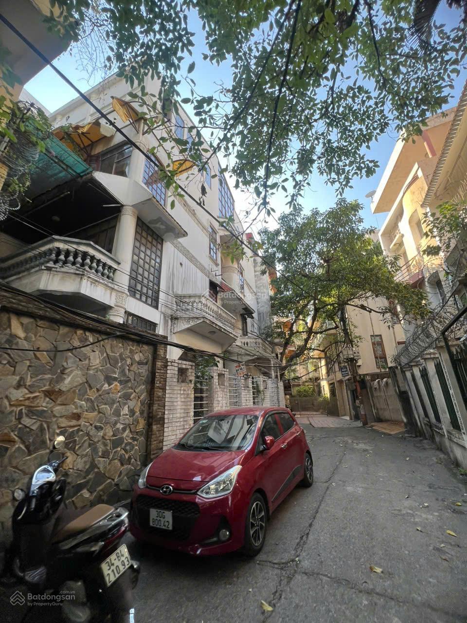 Bán nhà 230m2 mặt tiền 14m Liễu Giai, Văn Cao, Phan Kế Bính Quận Ba Đình. 85 tỷ có lùi