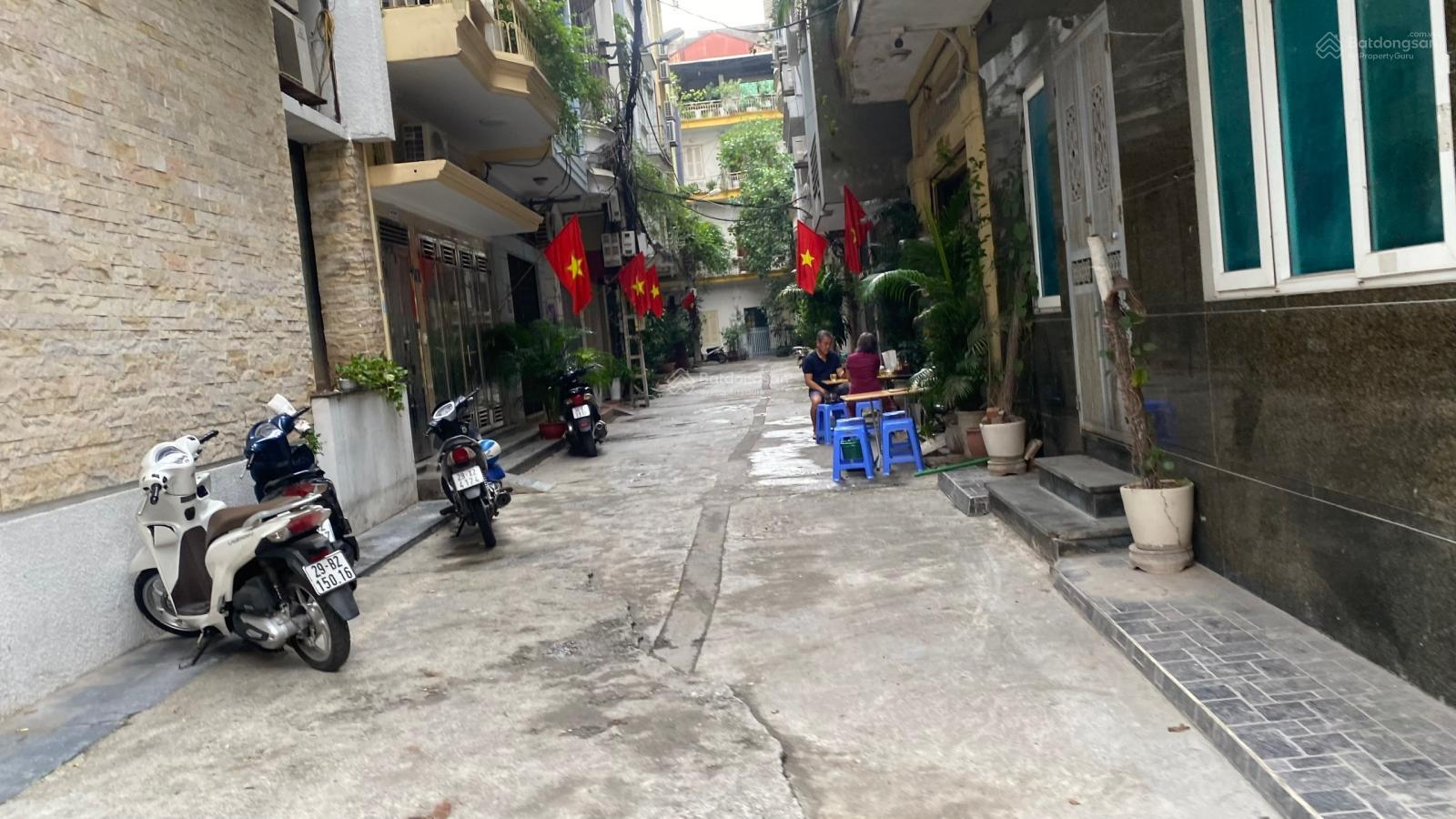 Bán nhà tại khu vực Tôn Thất Thiệp 60m2 - MT 6m oto vào nhà - Ô chờ thang máy chỉ 25 tỷ Bán nhà tại khu vực Tôn Thất Thiệp 60m2 - MT 6m oto vào nhà - Ô chờ thang máy chỉ 25 tỷ