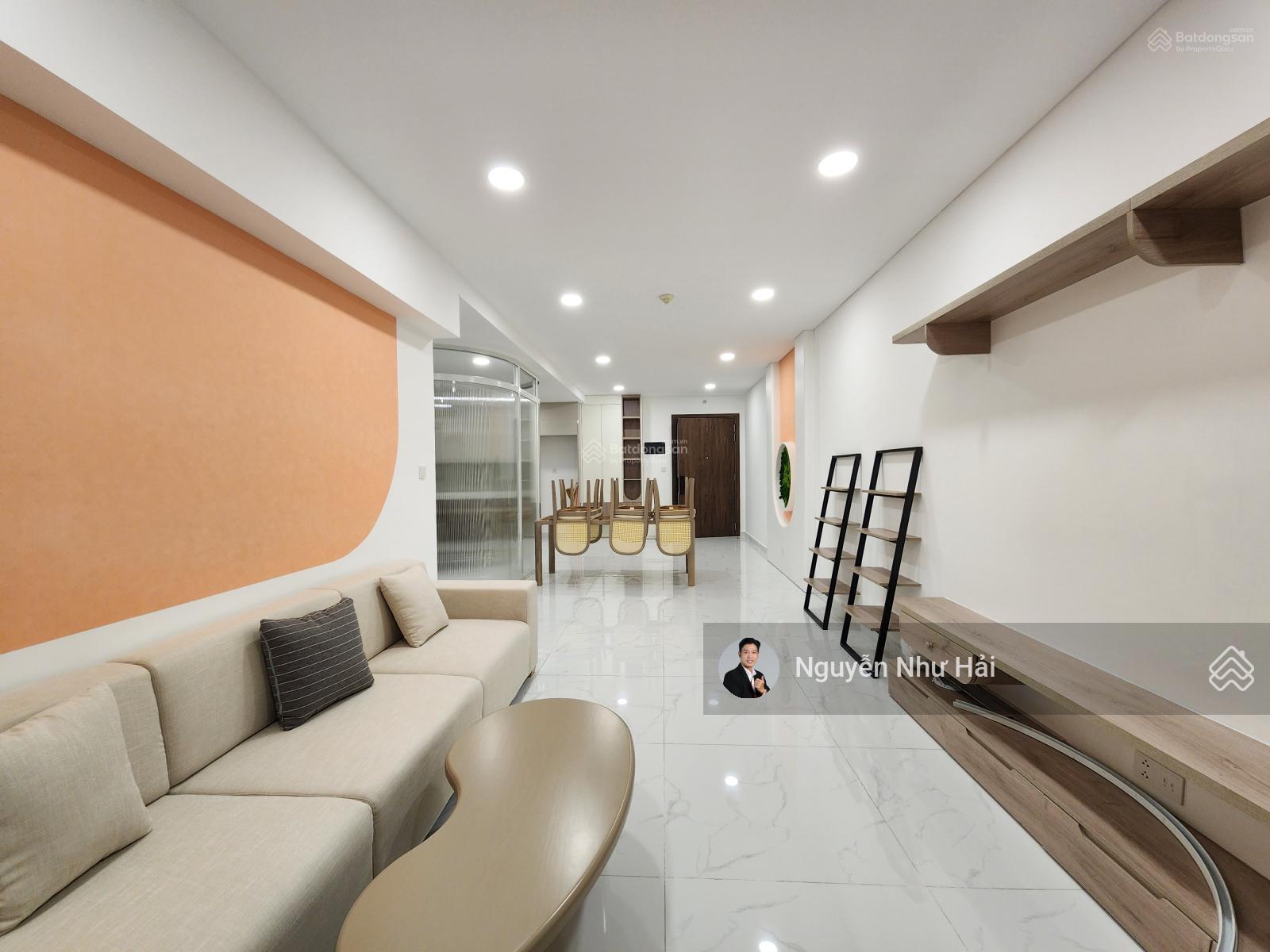 Cho thuê Diamond Brilliant Celadon City 130m2/3PN/2WC Full nội thất. New 100% giá 20tr - Ở liền Cho thuê Diamond Brilliant Celadon City 130m2/3PN/2WC Full nội thất. New 100% giá 20tr - Ở liền