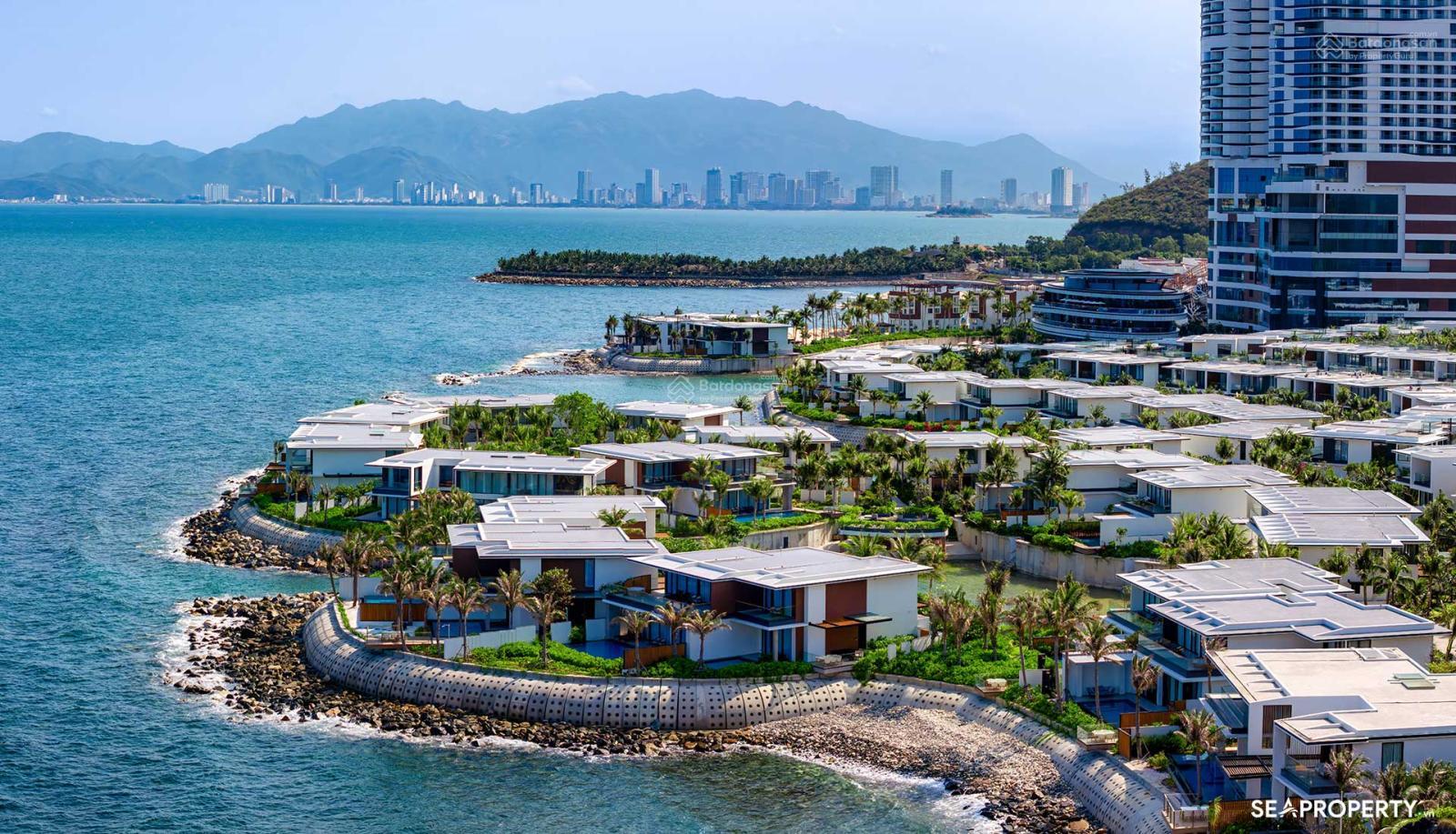 Bán biệt thự Gran Melia Nha Trang 3PN / 382m2 đã có sổ hồng, Chiết khấu đến 16.8%. LH 09o8982299