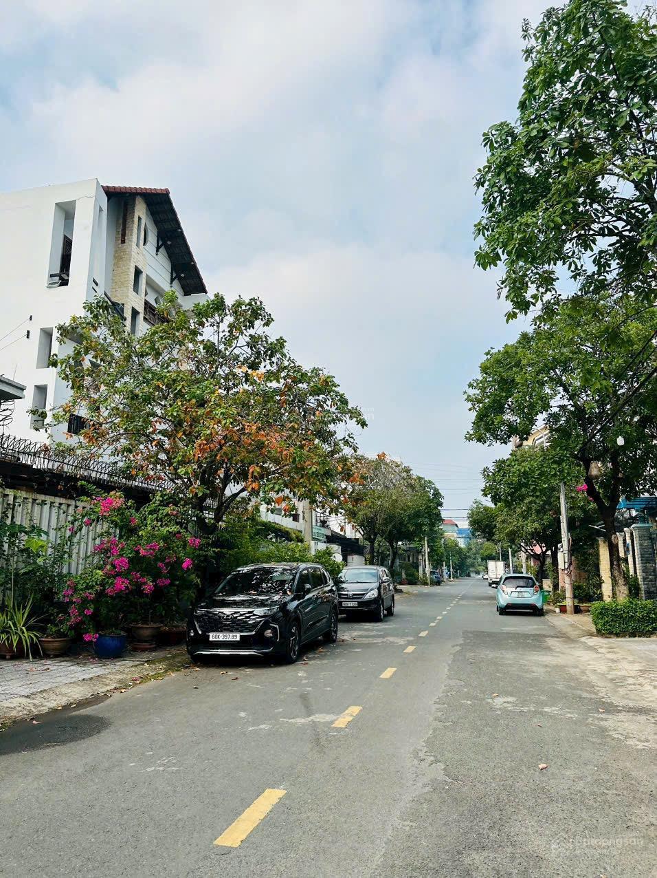 Bán lô đất biệt thự sổ riêng thổ cư đường võ thị sáu, Biên hoà , đầy đủ tiện ích giá cực tốt