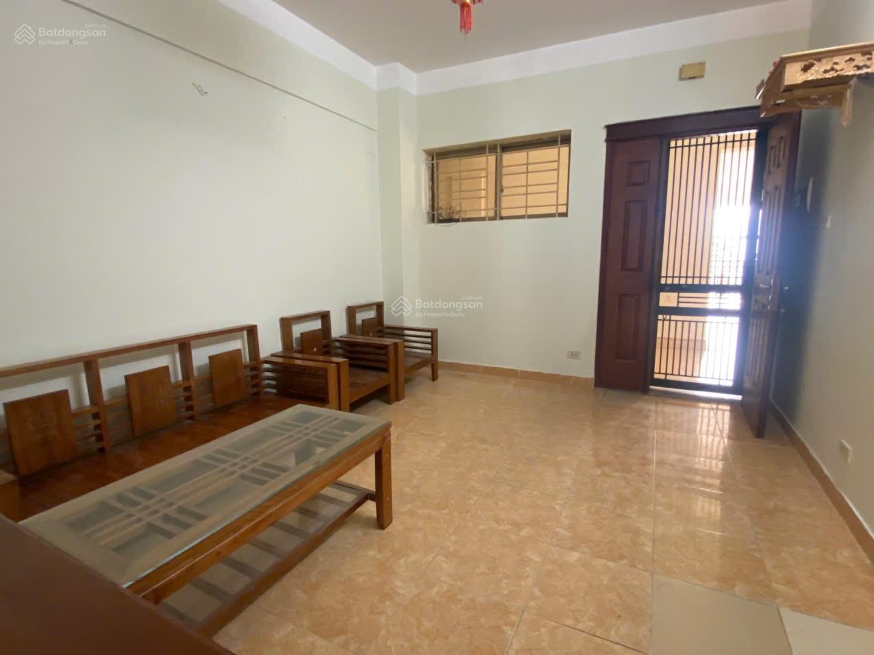 Cần cho thuê căn hộ 70m2, 2 ngủ, 1 vs tòa CT Văn Quán Hà Đông giá chỉ 9 triệu. LH. 0949 170 ***