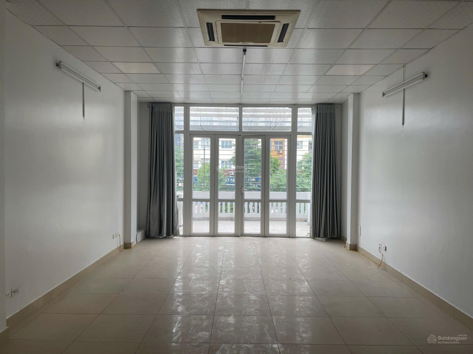 Bán nhà mặt phố Nguyễn Hoàng - vỉa hè - ôtô dừng đỗ - kinh doanh bạt ngàn - 76m - 7T-4.7m MT - 4xtỷ