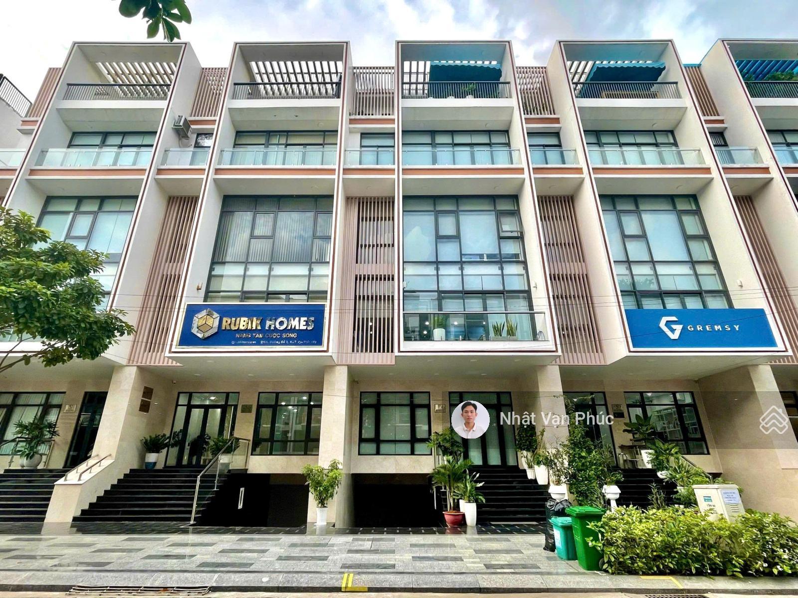 Cho thuê tầng 2 - 7x15m sàn ngăn 02 phòng, có thang máy, hầm để xe. Giá chỉ 12 tr - KĐT Vạn Phúc