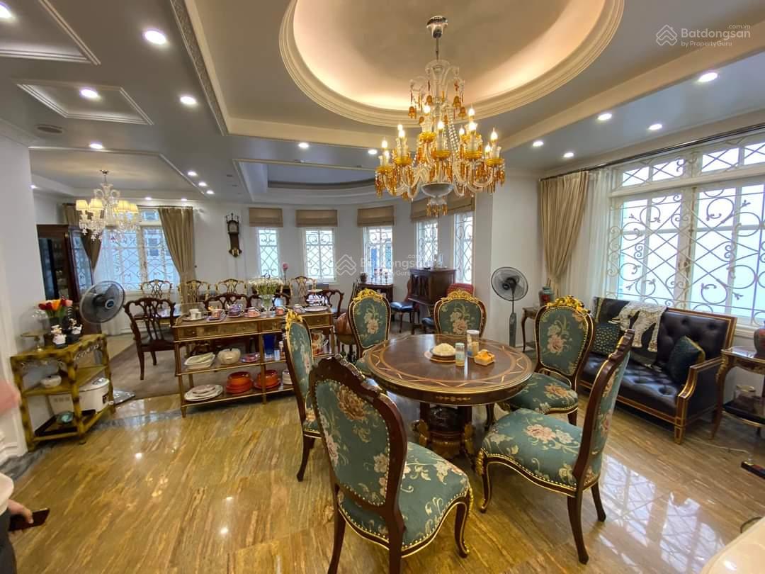 Bán biệt thự 300m2, 4T, mặt tiền 13m mặt đường Trần Thủ Độ, KĐT Pháp Vân. Full nội thất luxury