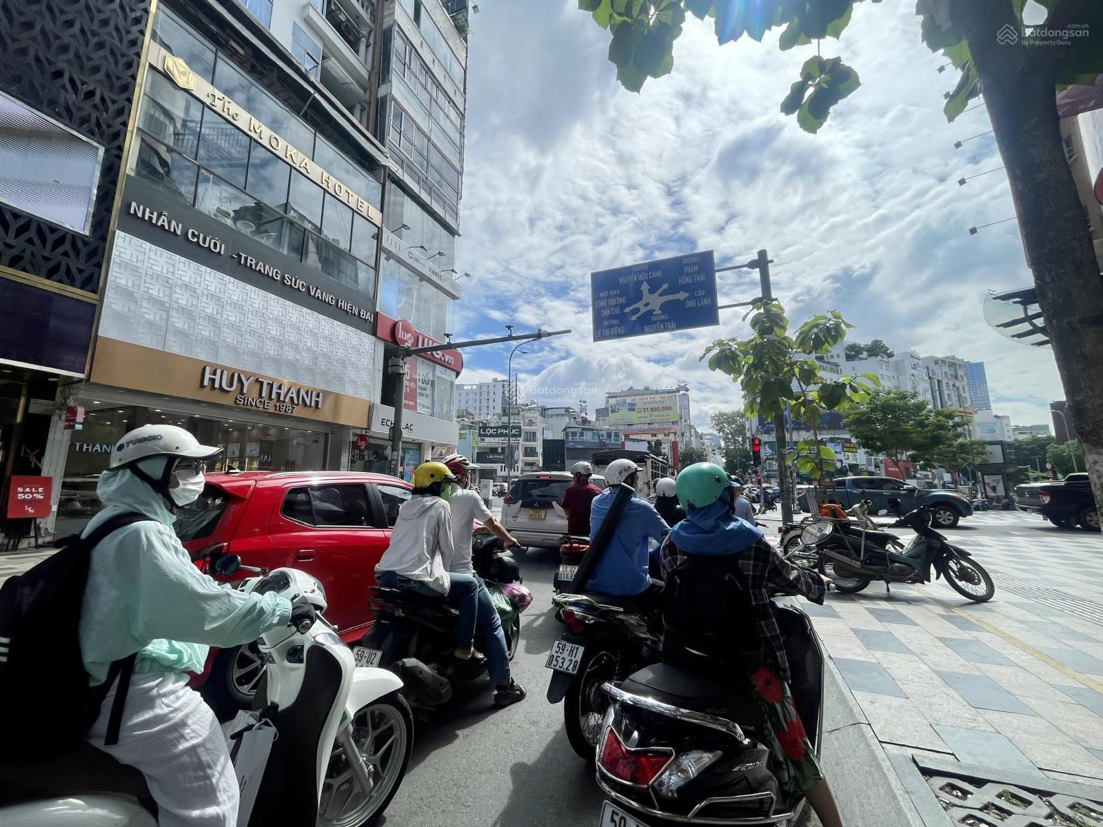 Góc 2MT ngang 6m Lý Tự Trọng; HĐT 160TR/TH; 59 tỷ cách chợ Bến Thành 300m