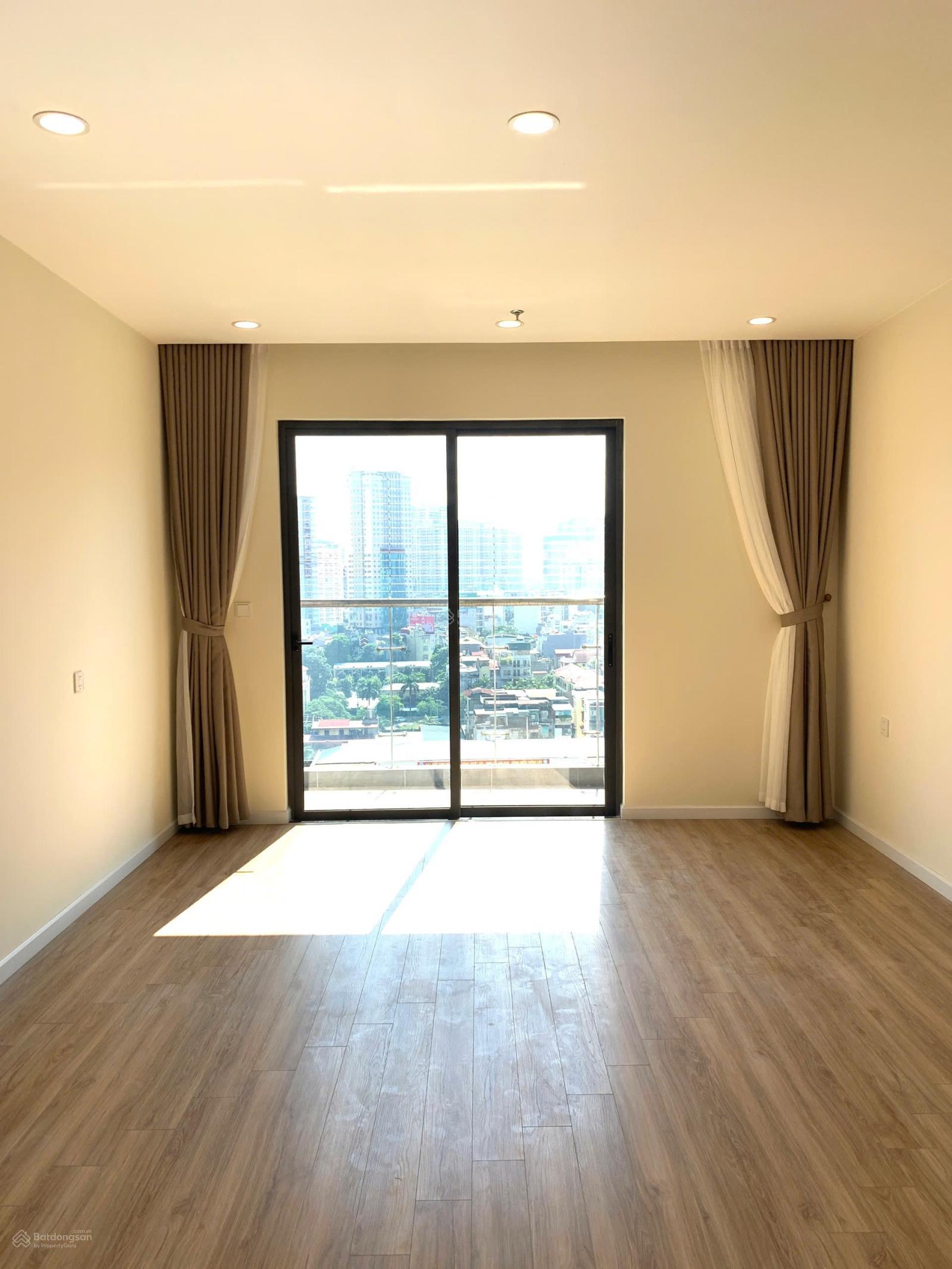 Hot: Chính chủ cho thuê căn studio Trinity, 40m2, cơ bản, 9tr/th. LH: 0899 511 ***