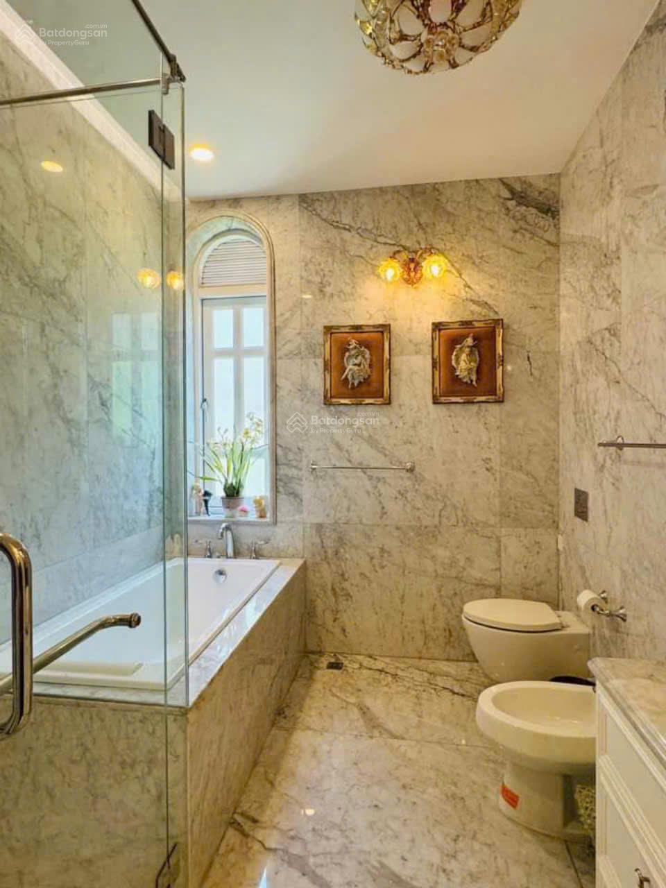 Bán biệt thự khu Compound siêu đẹp, nội thất xịn đường Nguyễn Trọng Tuyển - DT: 8 x 23 - Giá: 32 tỷ