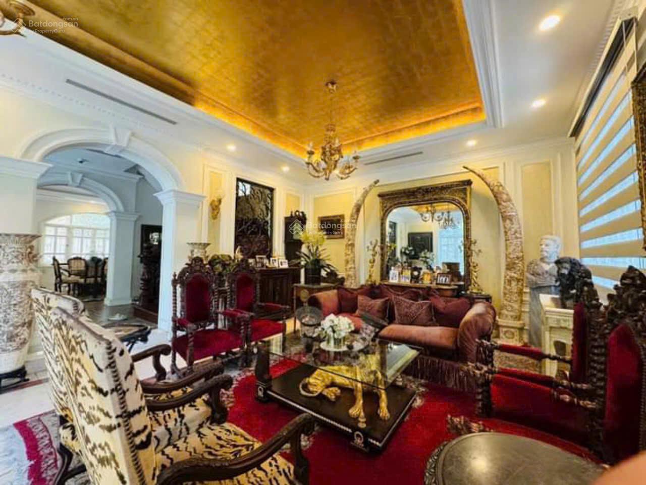 Bán biệt thự khu Compound siêu đẹp, nội thất xịn đường Nguyễn Trọng Tuyển - DT: 8 x 23 - Giá: 32 tỷ