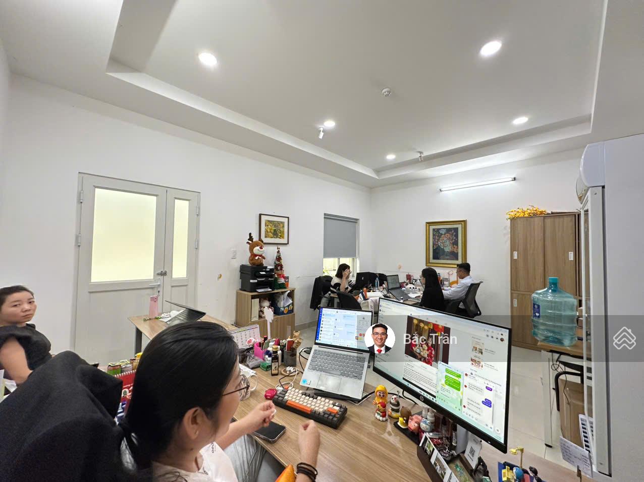 (Giá tốt nhất) Cho thuê nguyên tòa văn phòng SariTown Sala Thủ Thiêm
