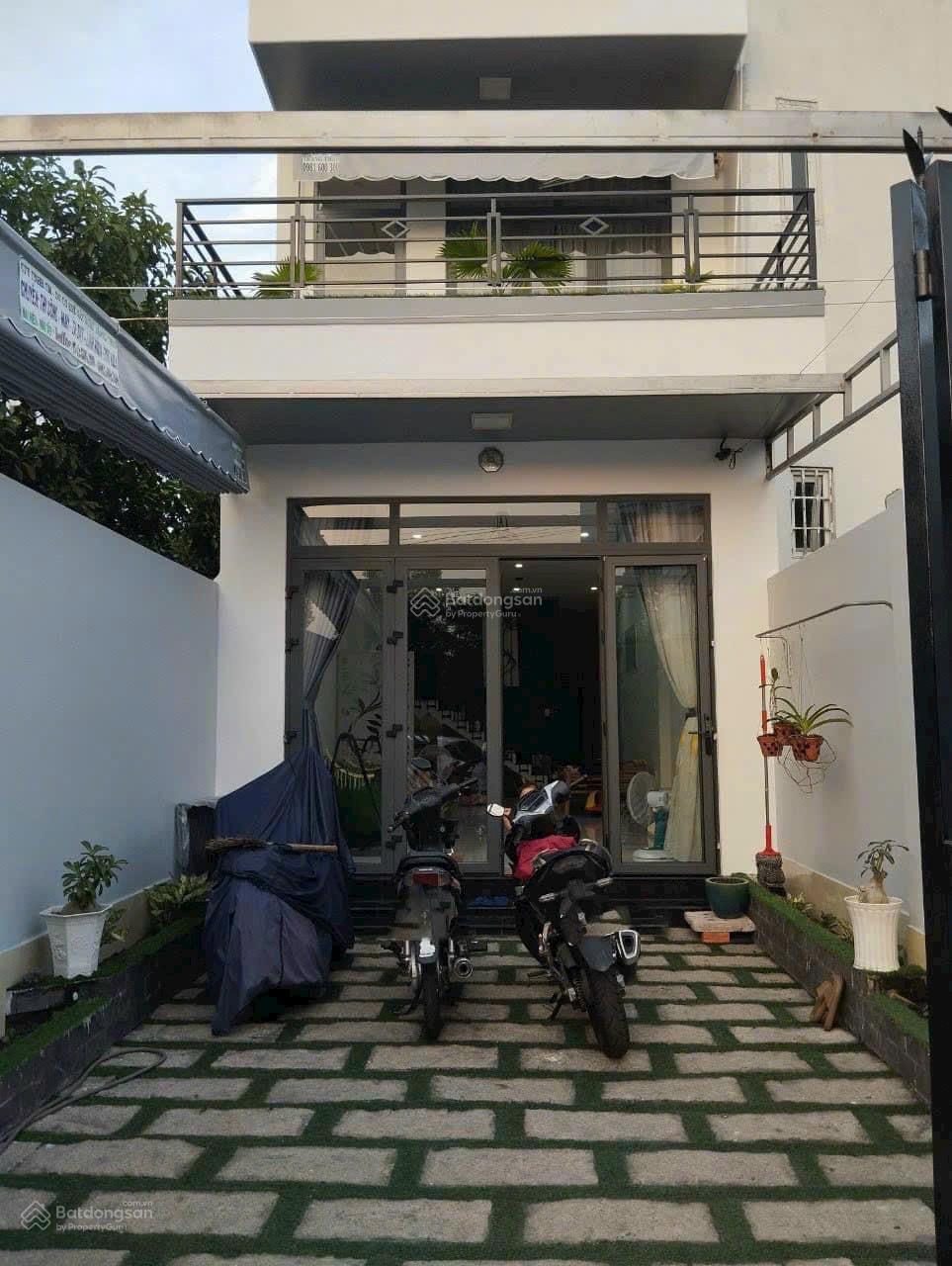 Chủ cần bán ngôi nhà xây tâm huyết Phú Mỹ vị trí gần BV 1500 giường nhà đã hoàn công sân xe hơi