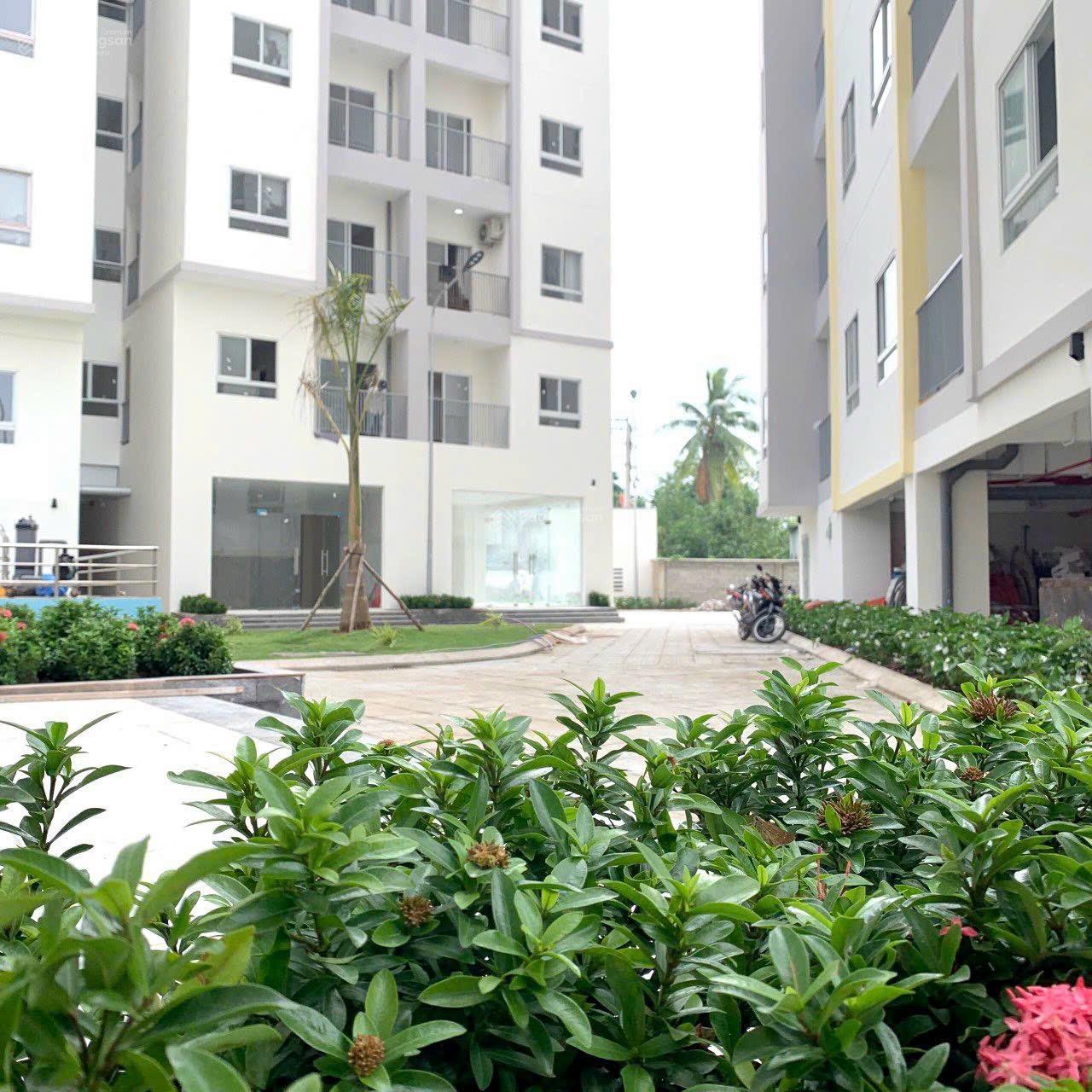 Cho thuê căn hộ 2 phòng ngủ lớn, giá 6,5tr/th. Khu an ninh sạch sẽ, không ngập