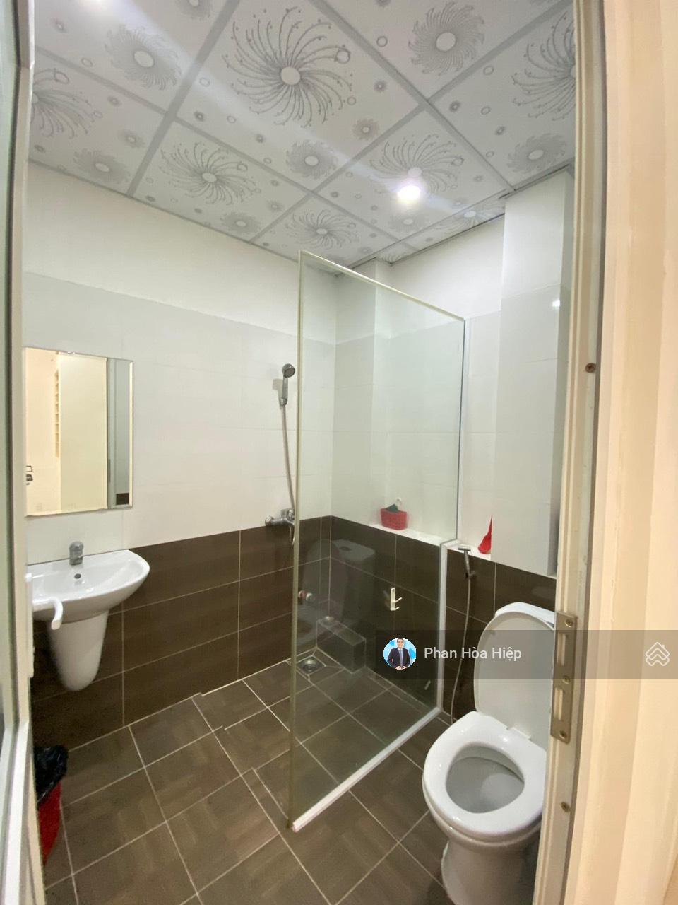 Nhà mới xây HXH Phan Văn Khỏe, 50m2, 4 tầng BTCT,Sân thượng, 4 PN, 3 WC, gần chợ Kim Biên Nhà mới xây HXH Phan Văn Khỏe, 50m2, 4 tầng BTCT,Sân thượng, 4 PN, 3 WC, gần chợ Kim Biên