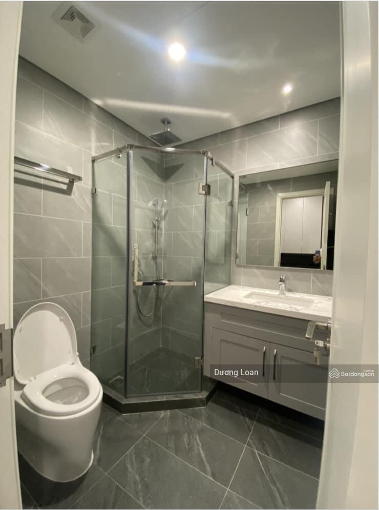 Chính chủ cho thuê căn hộ cc 1pn 54m2 tại Vinhomes Nguyễn Chí thanh giá 16.5 triệu. LH 0372 004 *** Chính chủ cho thuê căn hộ cc 1pn 54m2 tại Vinhomes Nguyễn Chí thanh giá 16.5 triệu. LH 0372 004 ***