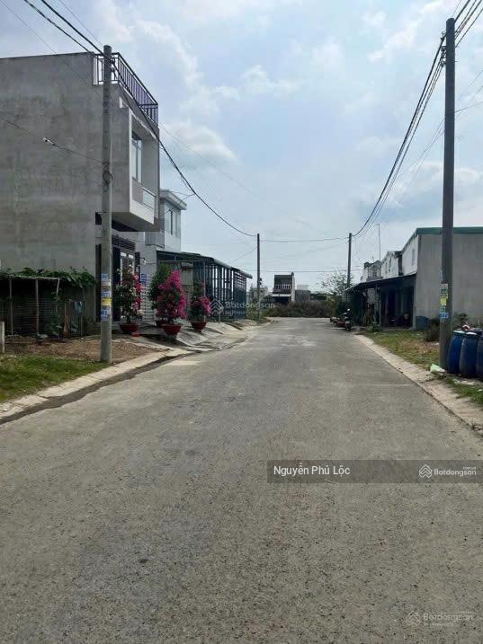 Bán gấp nền khu CN Hựu Thạnh Idico Đức Hoà, Long An. Đất đẹp ngay công viên - giá rẻ nhất khu vực