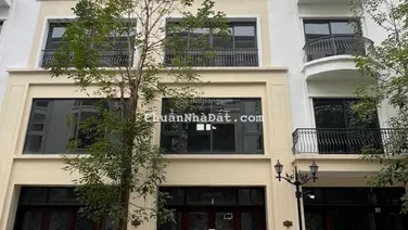 Bán gấp 65 m2 San Hô, sổ đỏ lâu dài ,cạnh biển hồ tạo sóng 18ha, công viên .