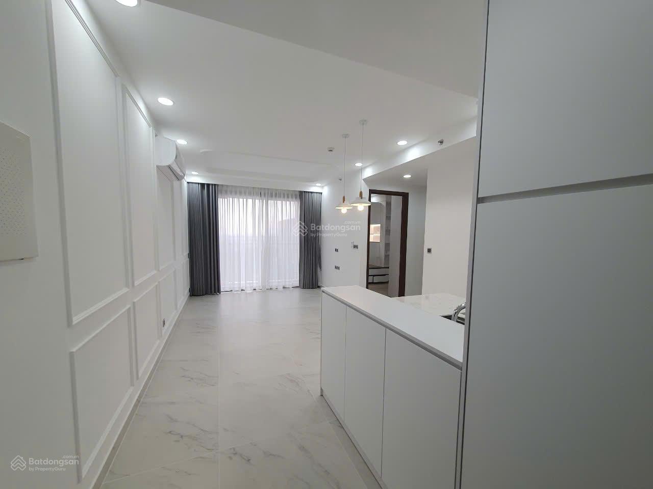 Cần bán Midtown Phú Mỹ Hưng view biệt thự 80m2 2PN 2WC nhà đẹp lầu cao giá rẻ nhất thị trường