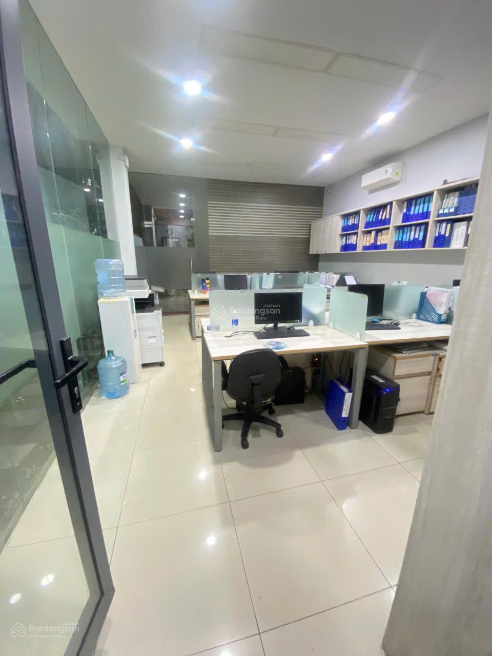 Cho thuê nhà mặt tiền 31A Đặng Văn Ngữ , phường 10, quận Phú Nhuận