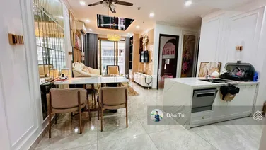 Bán gấp Midtown M8 Phú Mỹ Hưng nội thất cao cấp chỉ 7.9 tỷ view Đông Nam. Liên hệ 0903 388 *** Đào Tú