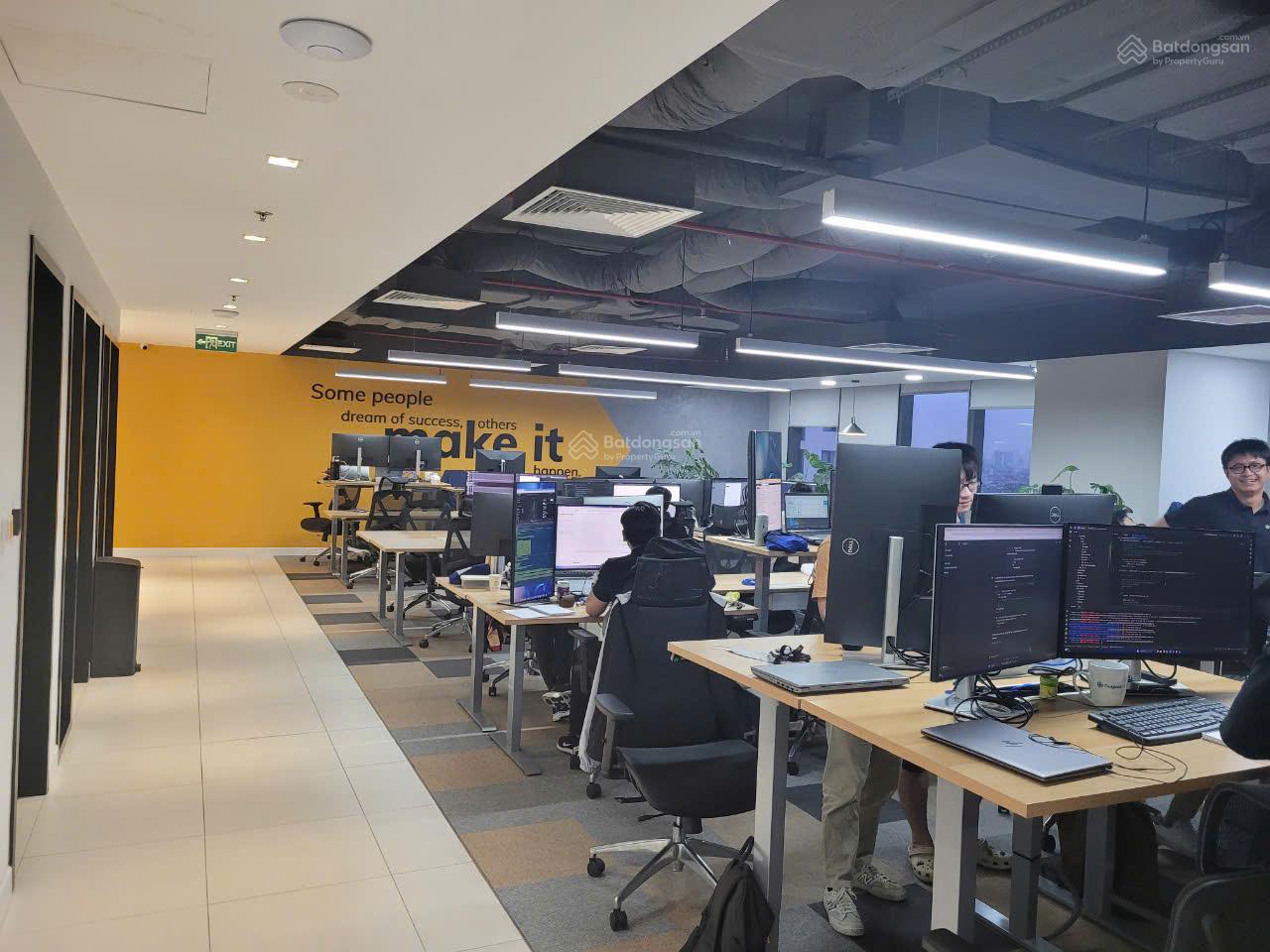 BQL chính chủ cho thuê PVI 01 Phạm Văn Bạch 80, 150, 200, 300, 500m2, có sẵn NT đẹp vào được luôn