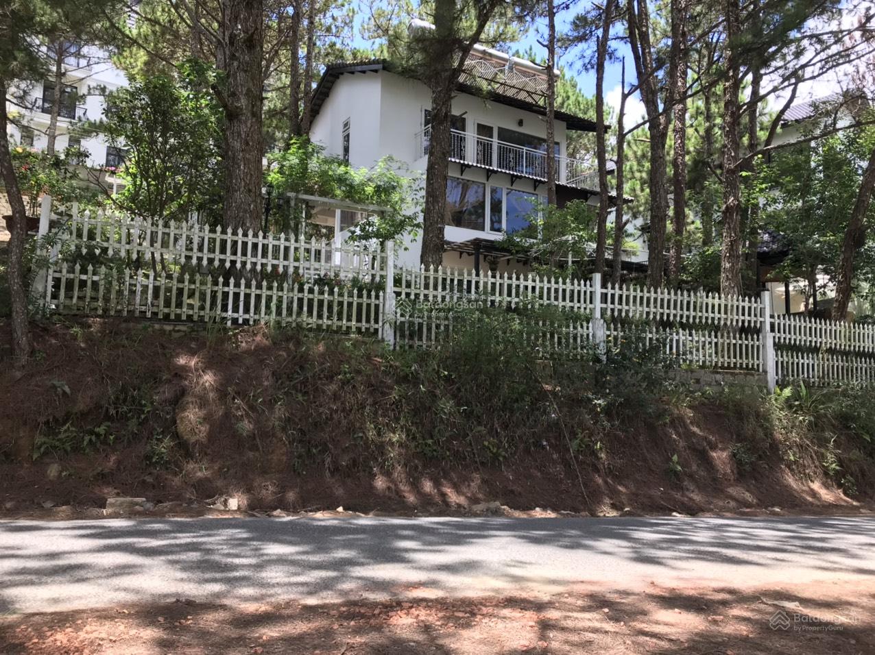 Đất 19,3m MT đường chính Trịnh Hoài Đức, TP Đà Lạt view cực đẹp, DT: 1.488 m2, giá 78 tỷ