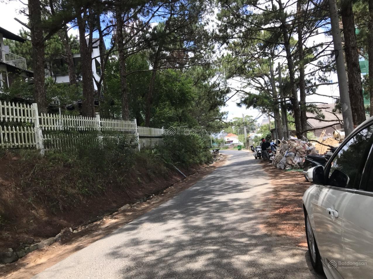 Đất 19,3m MT đường chính Trịnh Hoài Đức, TP Đà Lạt view cực đẹp, DT: 1.488 m2, giá 78 tỷ