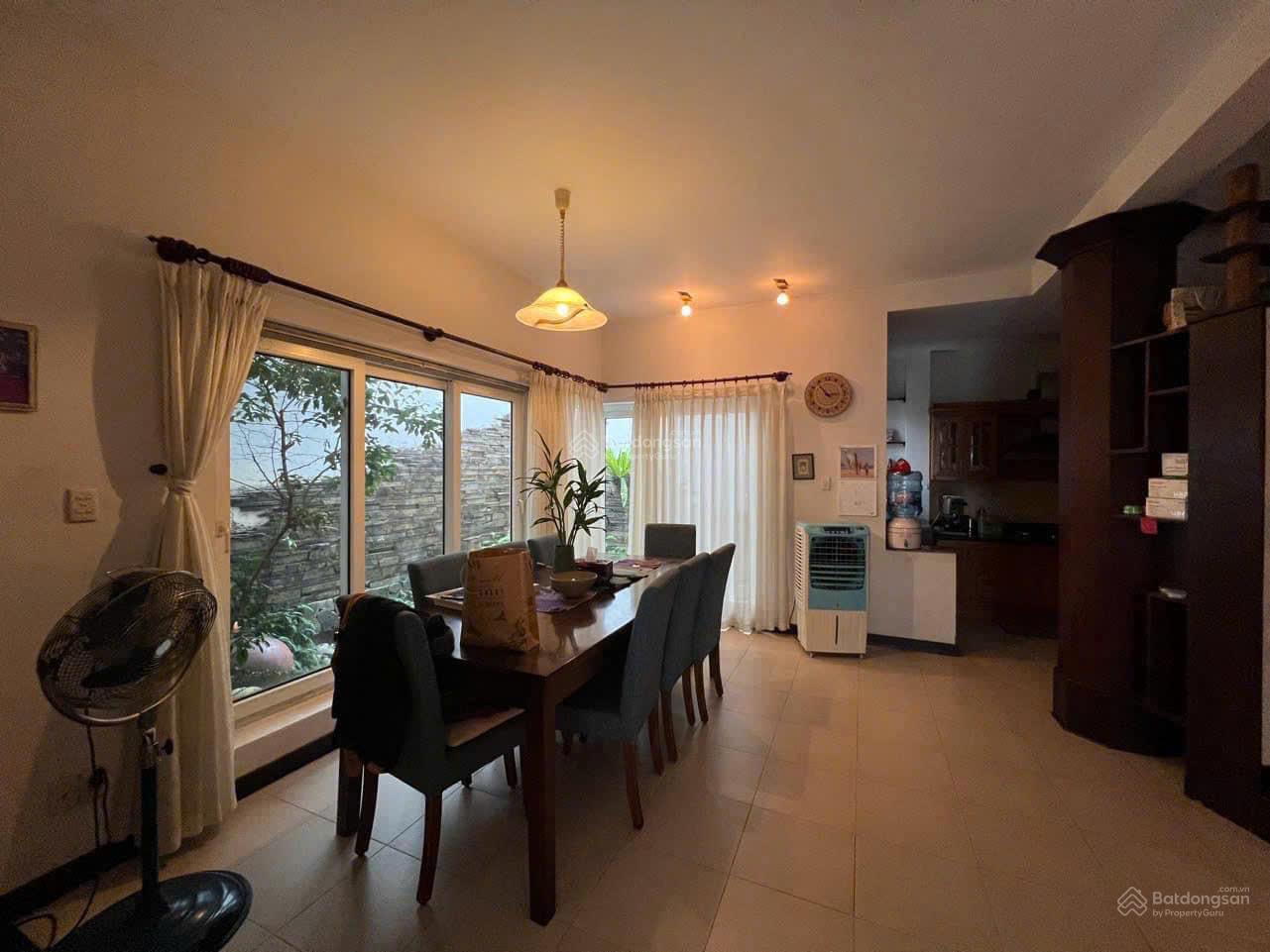 Nhà HXH 58 Nguyễn Minh Hoàng, phường 12, quận Tân Binh