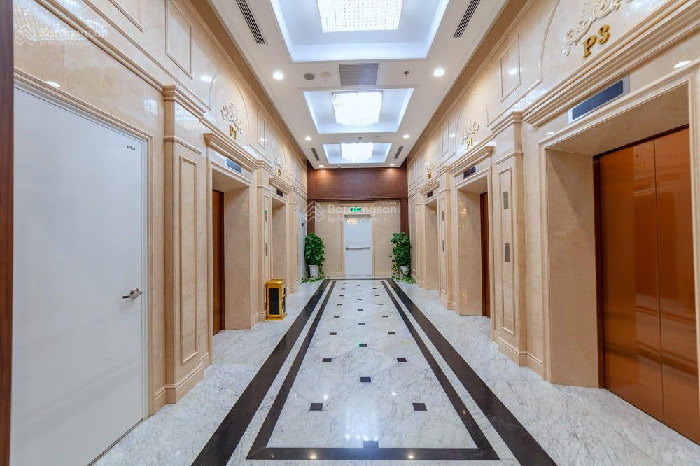 Bán căn hộ cao cấp Hateco Laroma 94 m2, 2 PN + 1, ban công hướng Nam, full nội thất, giá 12 tỷ