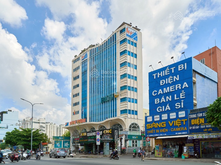 Cho thuê tòa nhà Đường 3/2, Phường 14, Quận 10. DT: 20x10m. Hầm trệt 7 lầu Cho thuê tòa nhà Đường 3/2, Phường 14, Quận 10. DT: 20x10m. Hầm trệt 7 lầu