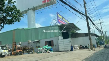 Cho thuê nhà xưởng mặt tiền QL1A, Cầu Vượt Sóng Thần. LH 0902 665 *** Mr Duy