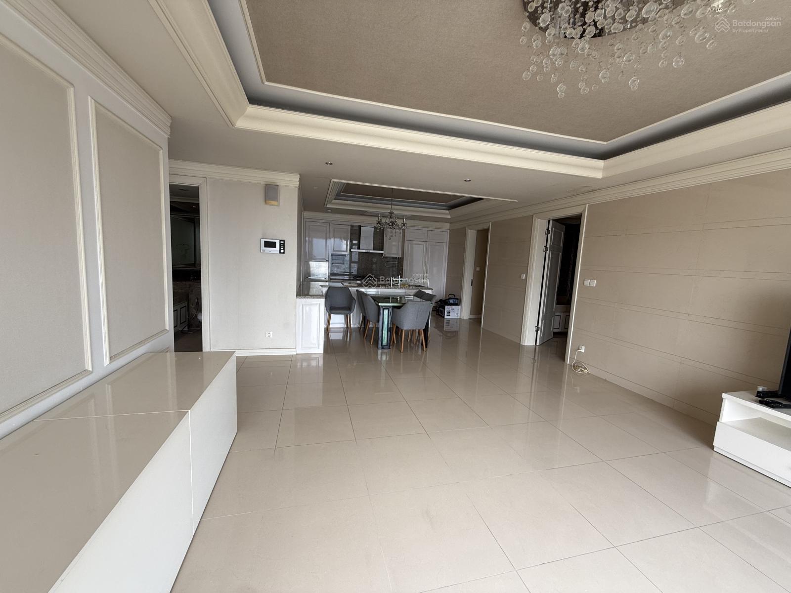 Cho thuê Cantavil Hoàn Cầu DT 154m2 lầu cao view hồ văn thánh giá 30 triệu/tháng. LH 0932 055 *** Cho thuê Cantavil Hoàn Cầu DT 154m2 lầu cao view hồ văn thánh giá 30 triệu/tháng. LH 0932 055 ***