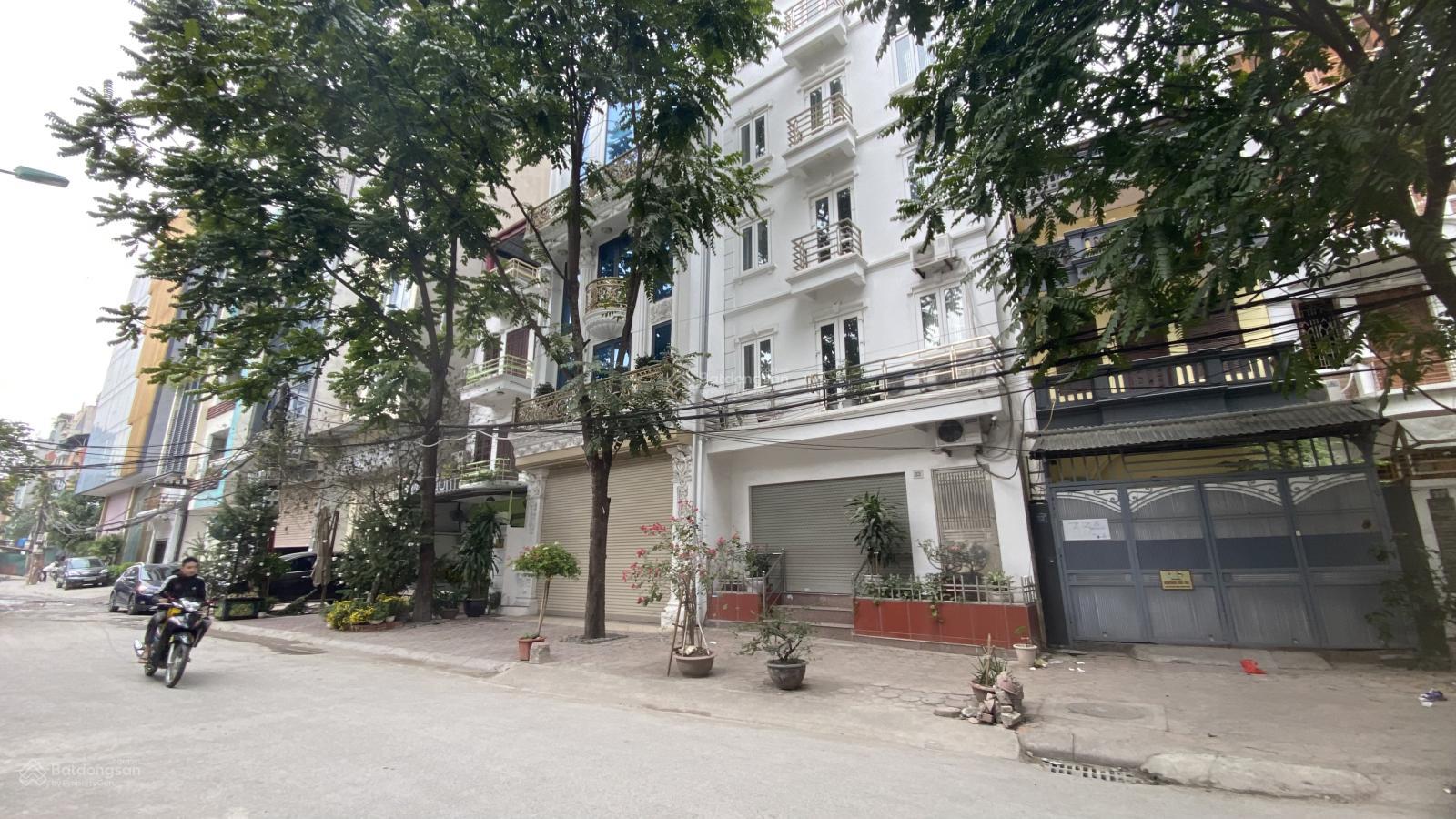 Bán nhà 5 tầng ngõ oto tránh, kinh doanh, vỉa hè rộng, phố Giang Văn Minh, gần 90m2 chỉ chào 42 tỷ Bán nhà 5 tầng ngõ oto tránh, kinh doanh, vỉa hè rộng, phố Giang Văn Minh, gần 90m2 chỉ chào 42 tỷ