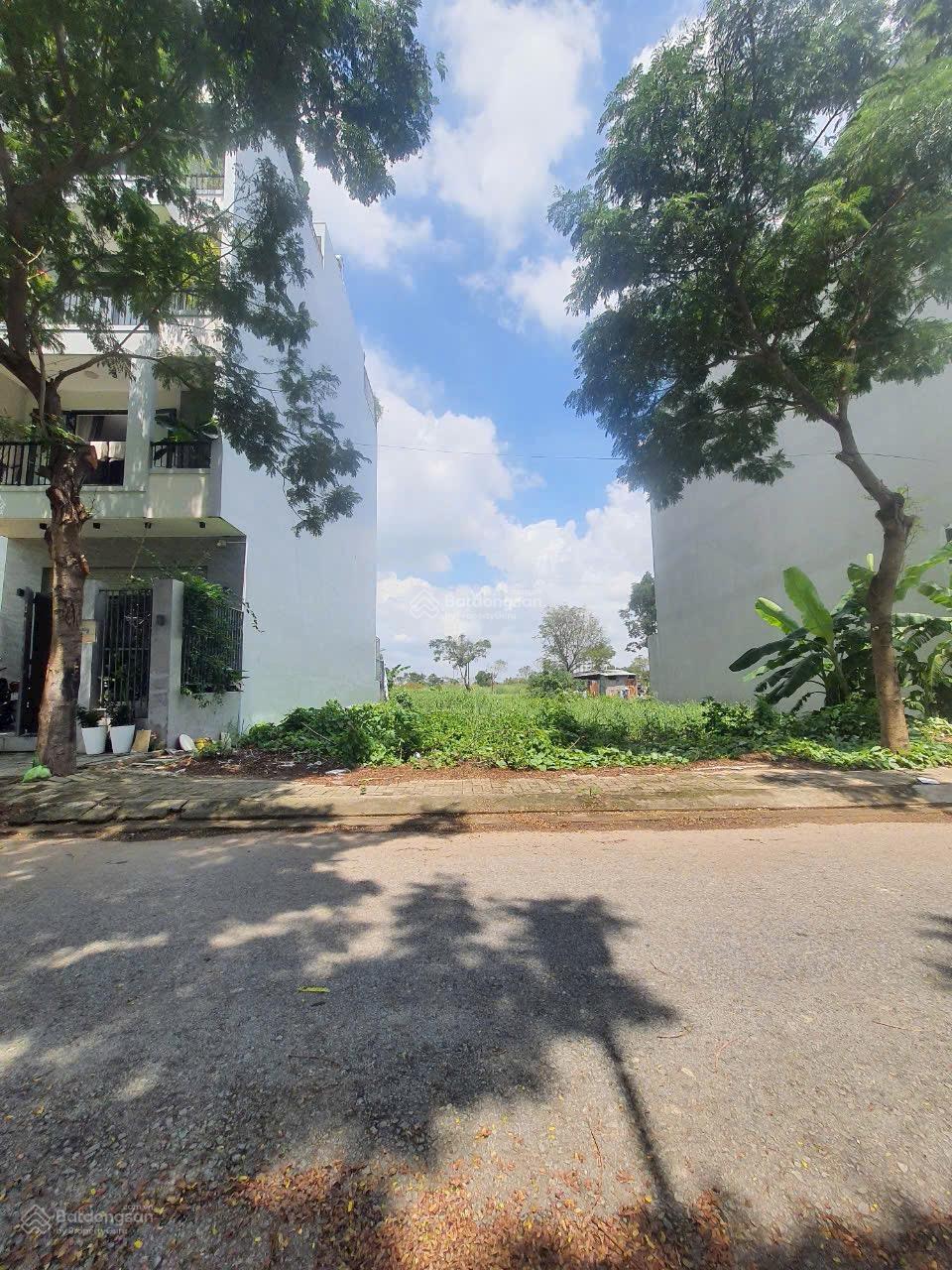 Bán đất đường 16m KDC Phong Phú 4 - Khang Điền, Bình Chánh. DT: 5 x 20m, giá 5.4 tỷ