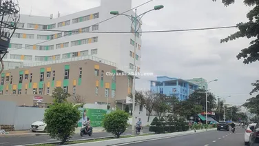 Bán nhà mặt tiền Trần Phú - Nha Trang. Gần bệnh viện Vinmec