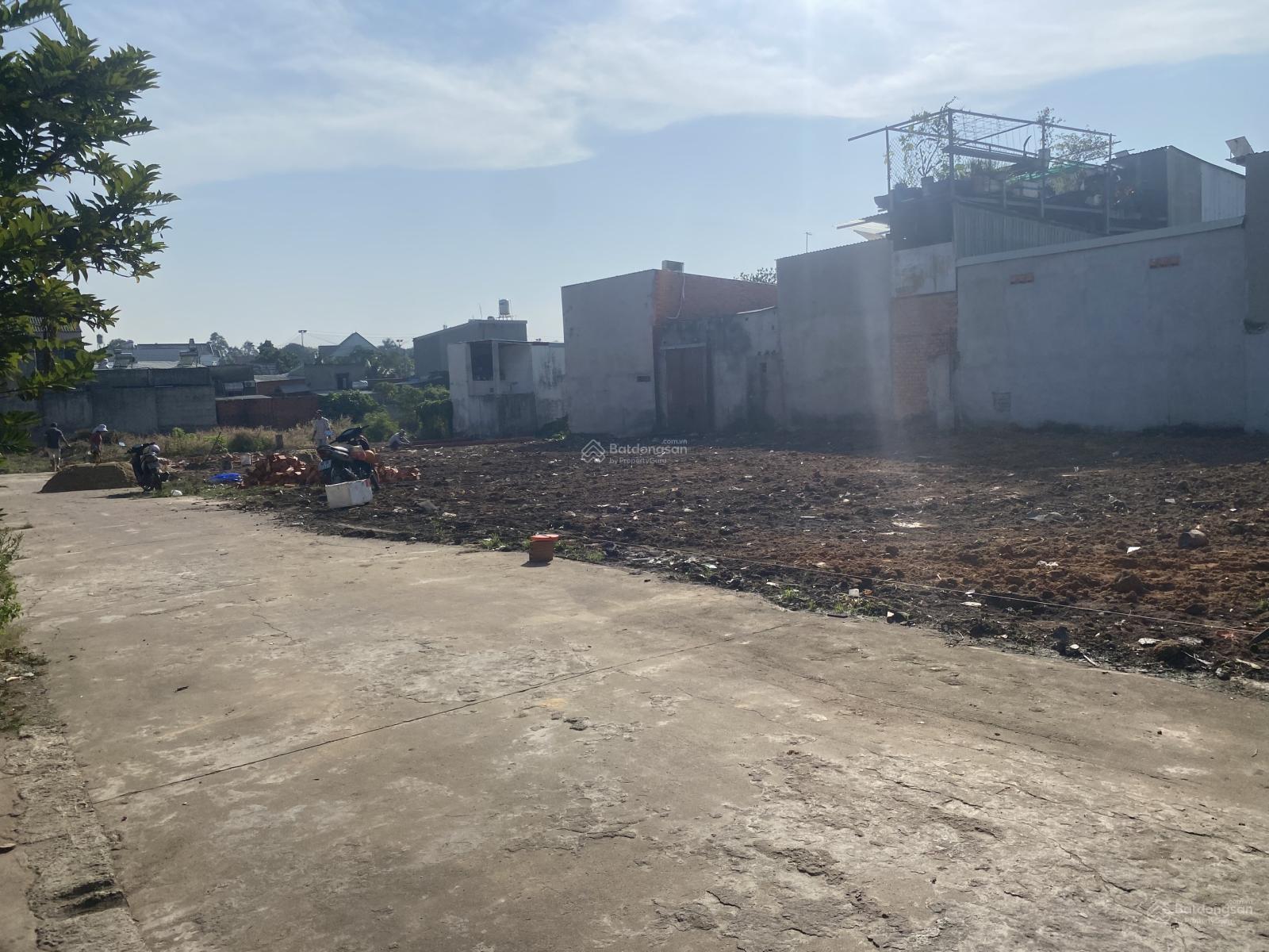 Cần bán 82m2 thổ cư đường DX142 Tương Bình Hiệp Cần bán 82m2 thổ cư đường DX142 Tương Bình Hiệp