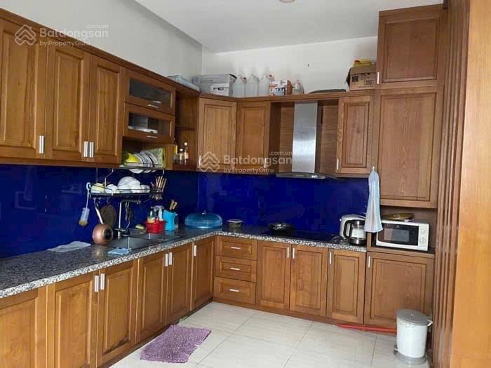 Nhà biệt thự mới (6,4x17m) 105m2. Nhà mặt tiền hẻm nhựa 8m Nhà biệt thự mới (6,4x17m) 105m2. Nhà mặt tiền hẻm nhựa 8m