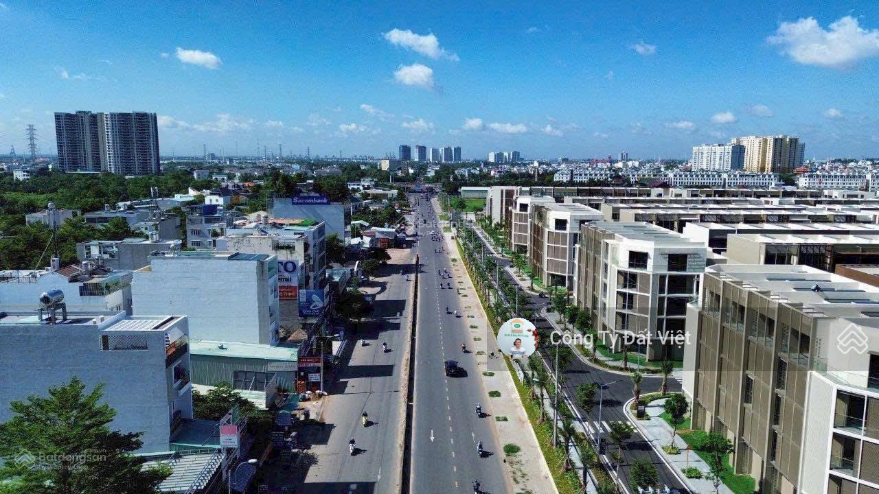 Cần bán lô đất mặt tiền đường Liên Phường tại KDC Kiến Á P Phước Long B lô TA DT 5x20m giá 179tr/m2