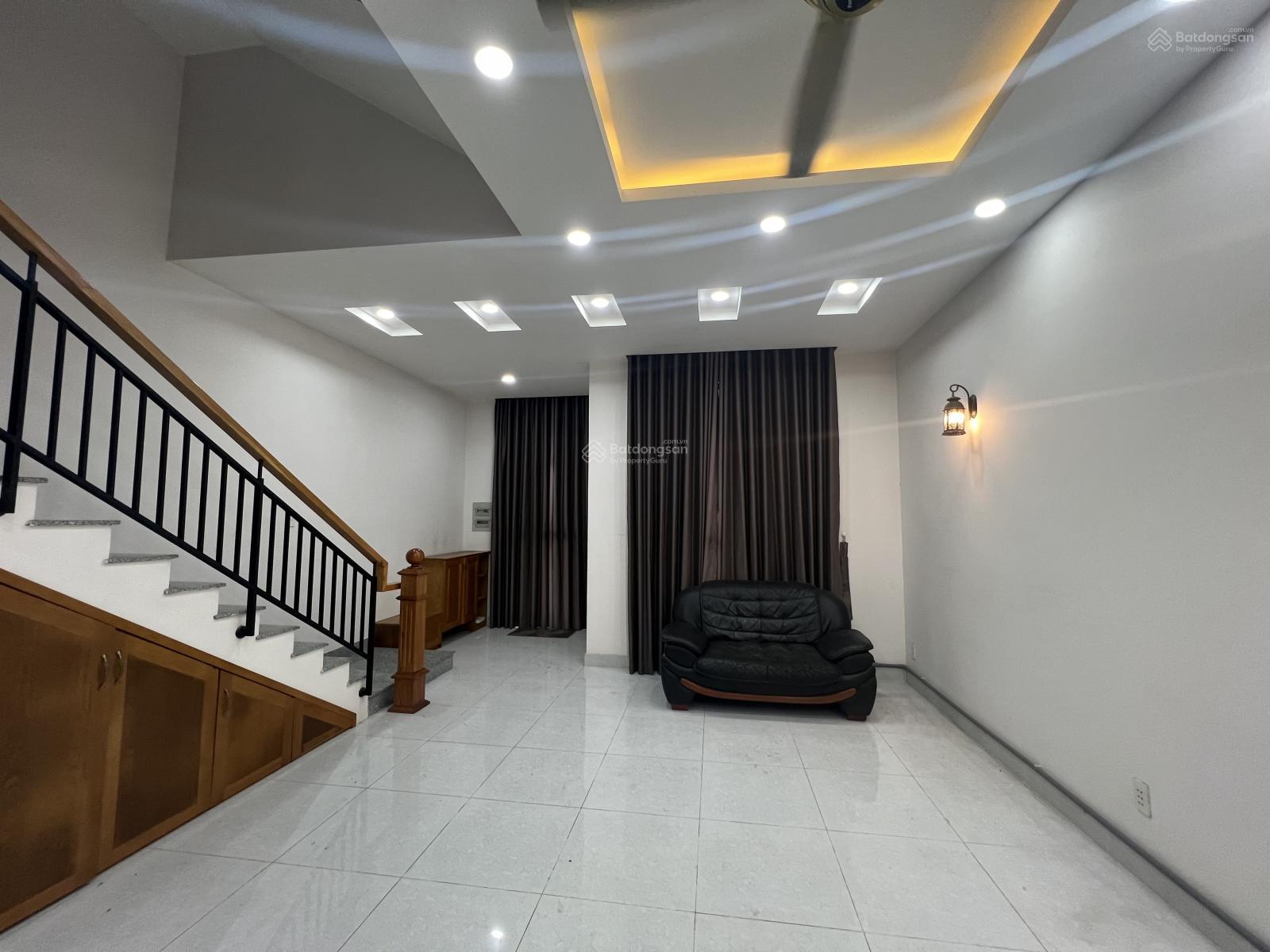 Cho thuê nhà trống LAVILA 20 triệu/tháng gọi ngay 0909 499 *** Cho thuê nhà trống LAVILA 20 triệu/tháng gọi ngay 0909 499 ***