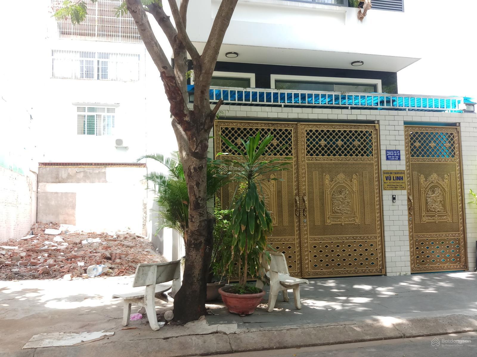 Nhà 233/3 Đặng Thùy Trâm, view thoáng. DT 6x20m. Hẻm thông công viên